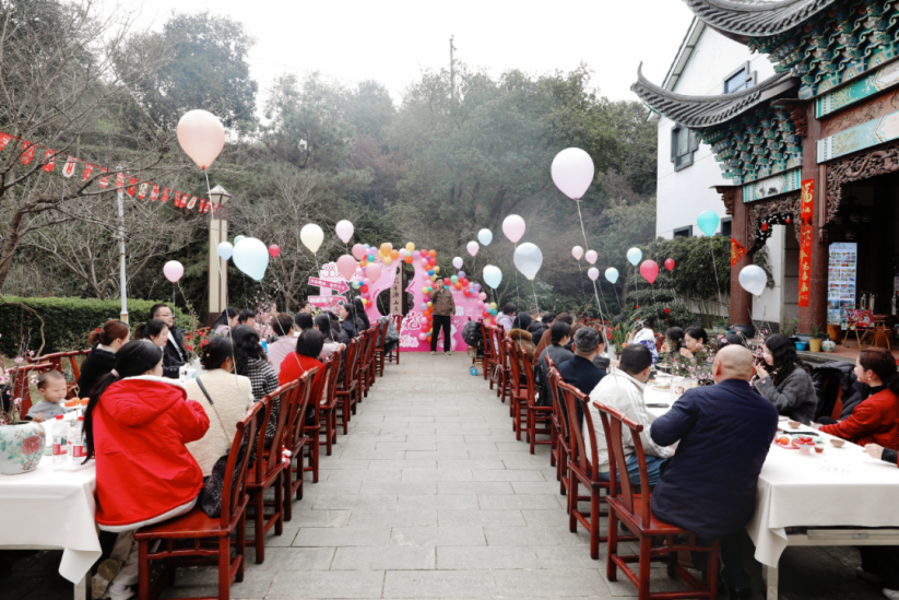 4047c967-99c0-4533-8d75-d25061e8ead8