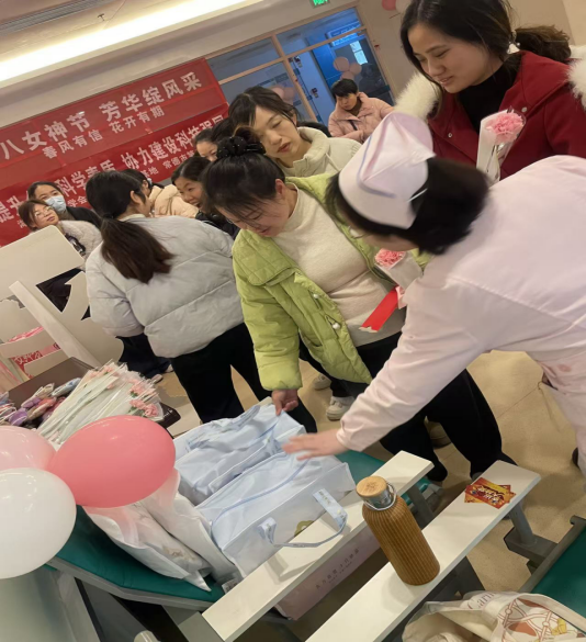 cbe263b7-e3c4-423e-b204-b8aec6bb5f83